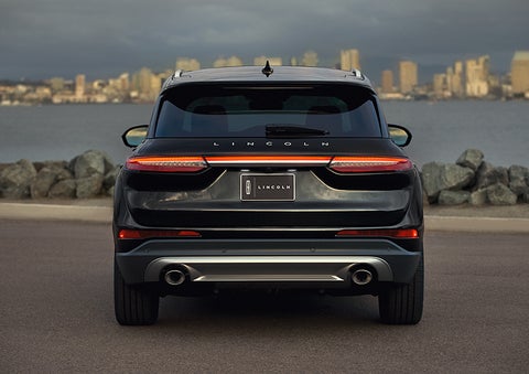 The rear lighting of the 2024 Lincoln Corsair® SUV spans the entire width of the vehicle. | Wallace Lincoln in Fort Pierce FL