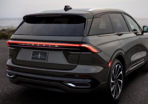 The rear of a 2024 Lincoln Black Label Nautilus® SUV displays full LED rear lighting. | Wallace Lincoln in Fort Pierce FL