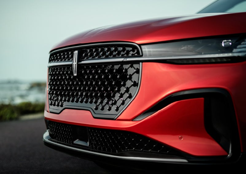 The sleek grille of a 2024 Lincoln Nautilus® SUV with the available Jet Appearance Package makes a bold statement. | Wallace Lincoln in Fort Pierce FL